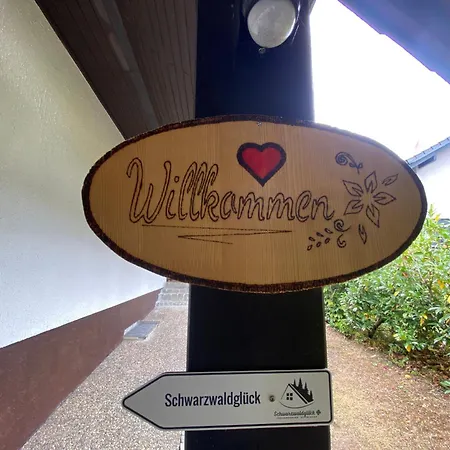 아파트 Schwarzwaldglueck 2 Einheiten *